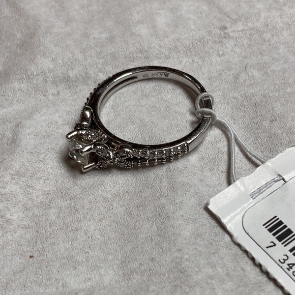 Vera Wang WG 14KT Natural Diamond Ring 3/4 CTTW - Picture 7 of 9